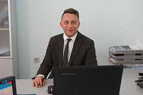 Aycan ÅzEN Satış Sorumlusu